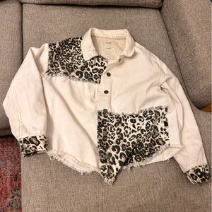 Lelis cheetah print jacket